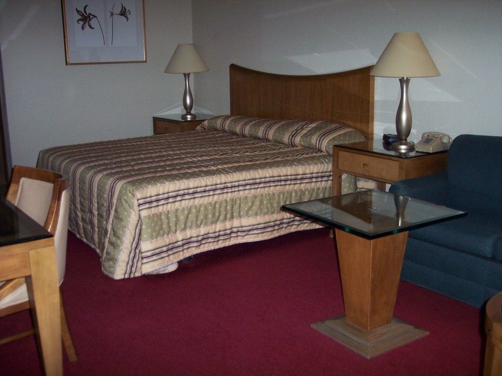Night Inn Sweet Springs Oda fotoğraf