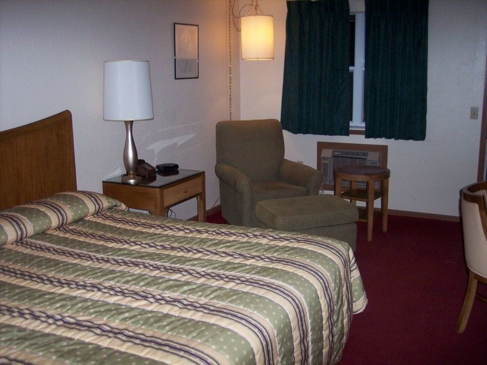 Night Inn Sweet Springs Oda fotoğraf