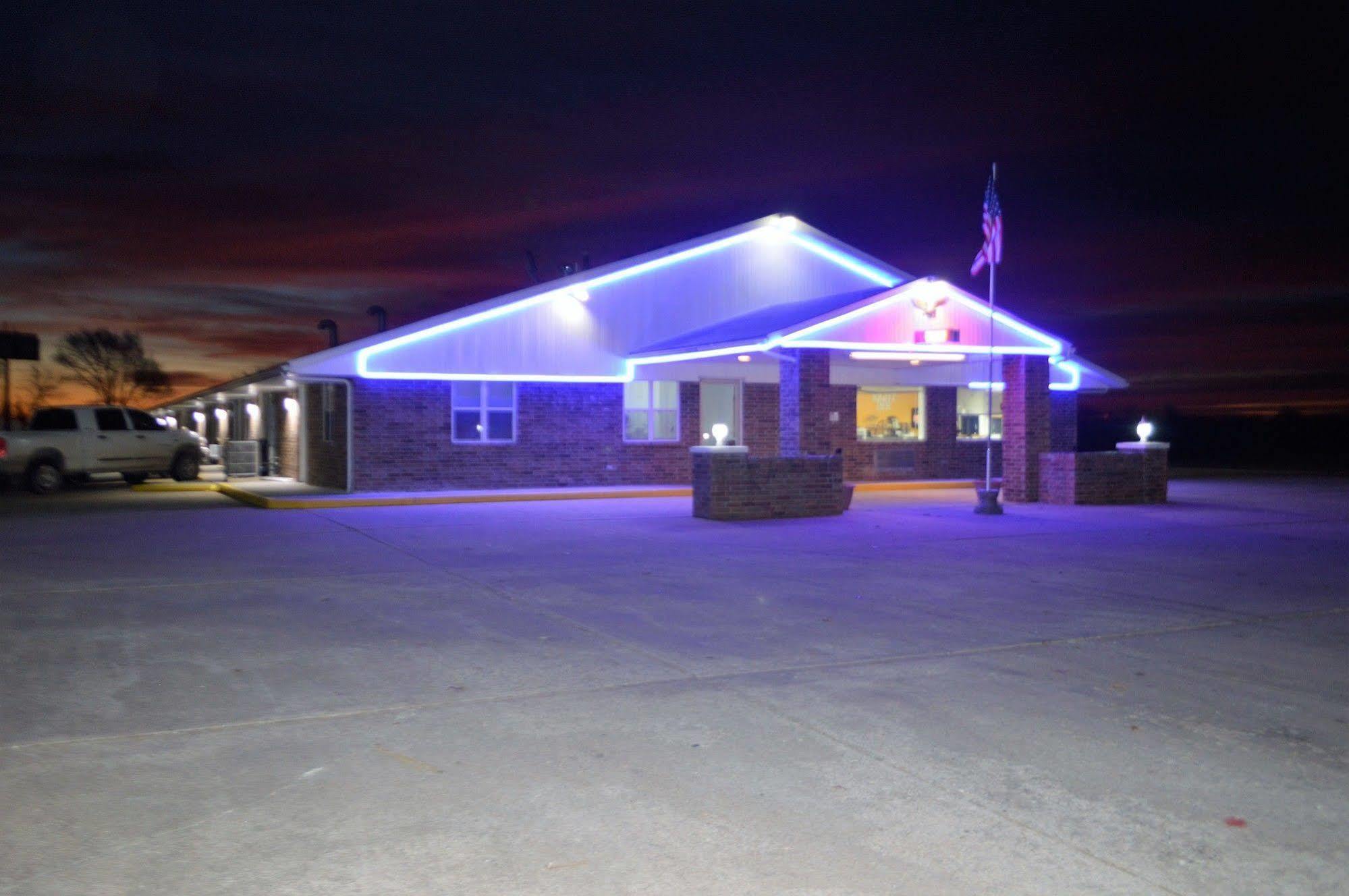 Night Inn Sweet Springs Dış mekan fotoğraf